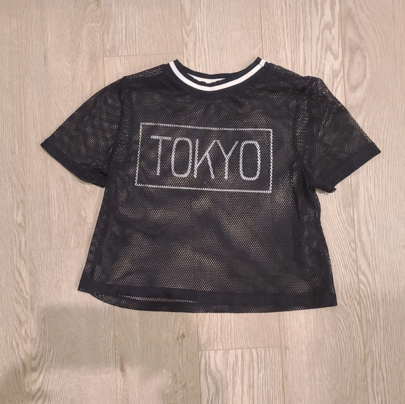 Forever 21 Tokyo mesh tshirt - Picture 1 of 3